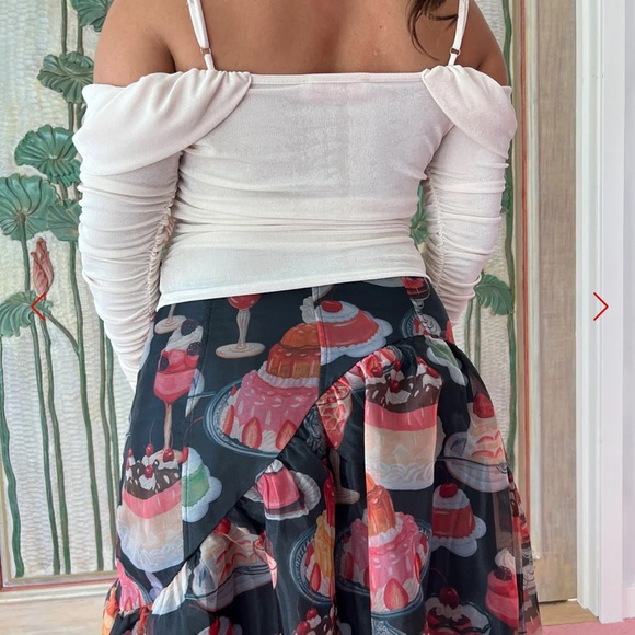 Lisa Says Gah- Rosa Off-Shoulder Top NWT - Picture 3 of 5